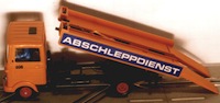 Mercedes-LKW-Abschleppwagen_kl